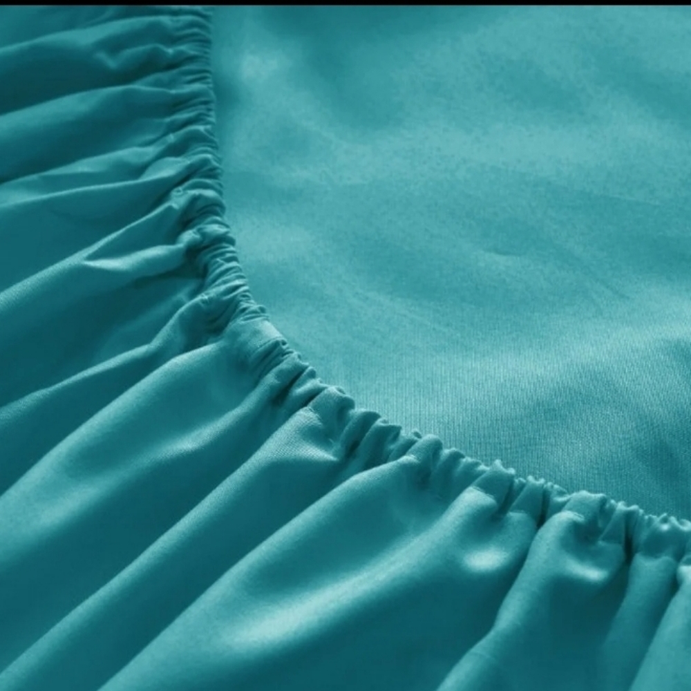 Cool Bamboo Sheet Set - Queen - King - Teal color - Picture 4 of 7